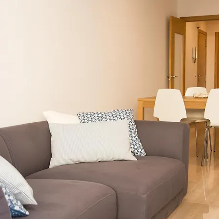 Apartamento With Indoor Pool *
